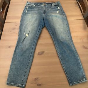 Ann Taylor LOFT Ripped Skinny Jeans 32 / 14